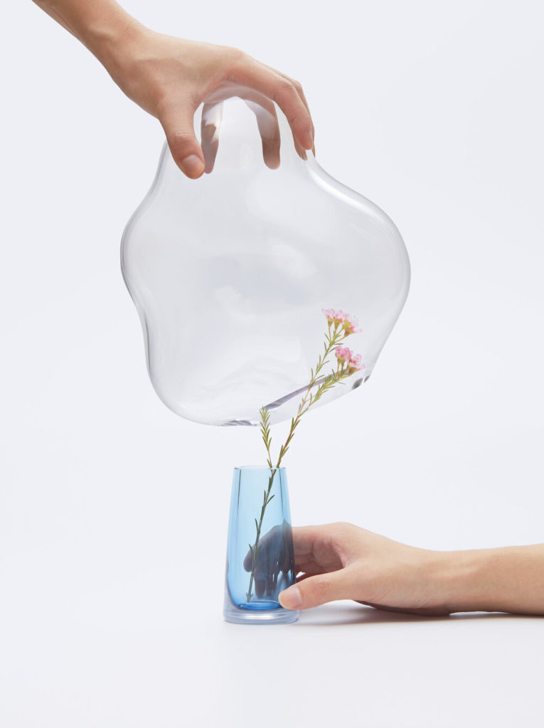 云朵花瓶……吹一个肥皂泡泡，把花包起来